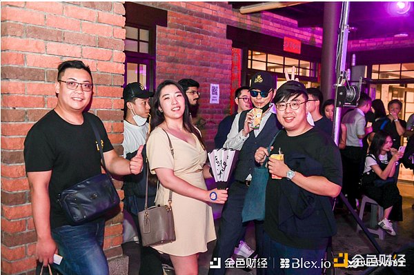 区块链开发新纪元：如何选择最适合你的技术平台？