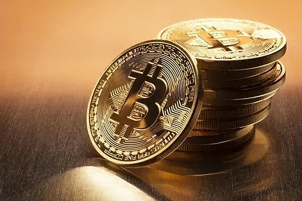 沙漠中的金融革命：CamelPayment如何重塑阿联酋经济版图